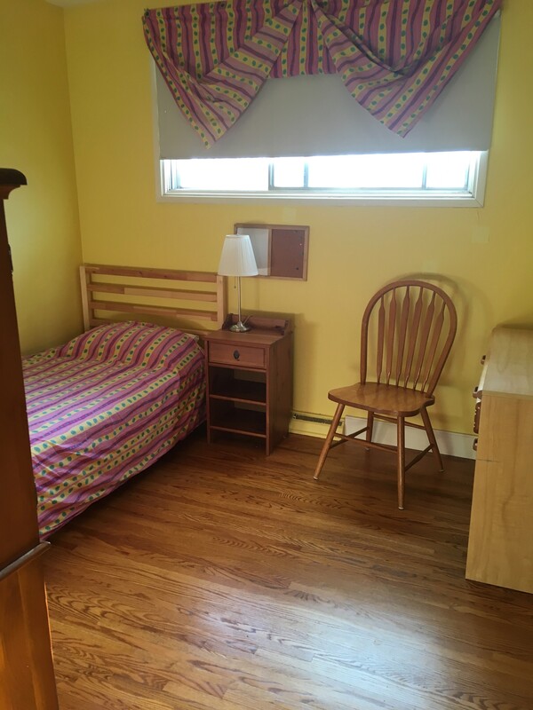  Comfy Clean Private Room(Full Room)  -  River Heights Family Home  - Gallery -  1