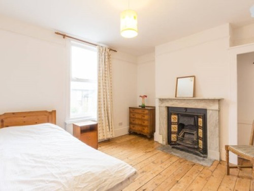 Relaxed, friendly home by the sea