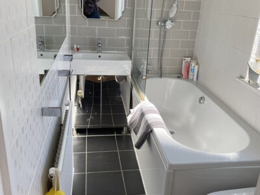 lovely house with private bathroom