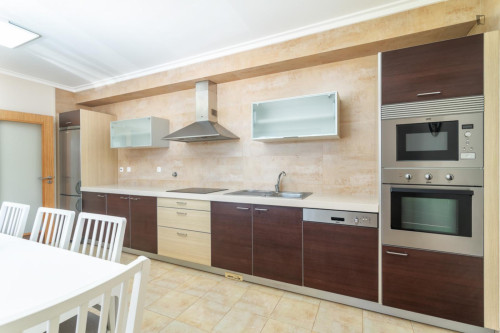 Astonishing 4-bedroom house in Alvor - Gallery - 24