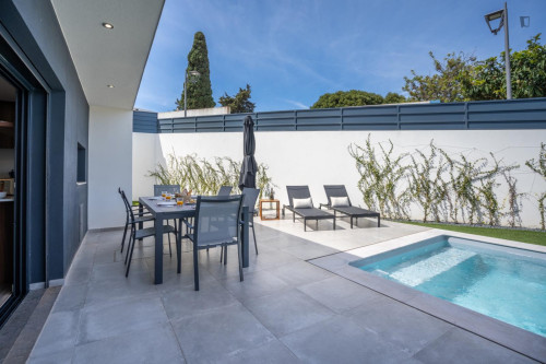 Superb 3-bedroom house in Porches