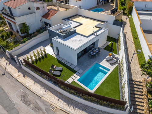 Superb 3-bedroom house in Porches