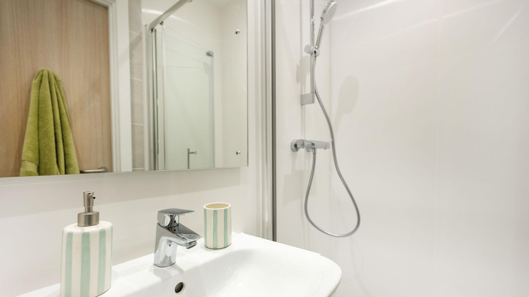  Luxury Studio  -  St Gabriels Court  - Gallery -  4