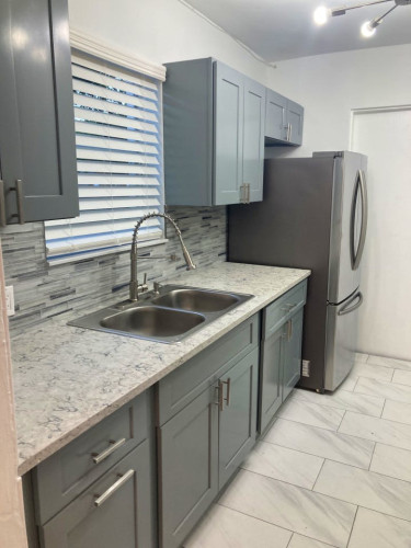 NorthWest 11th Home - Gallery - 57
