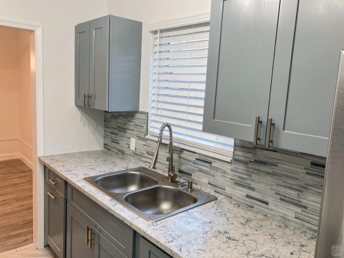 NorthWest 11th Home - Gallery - 23