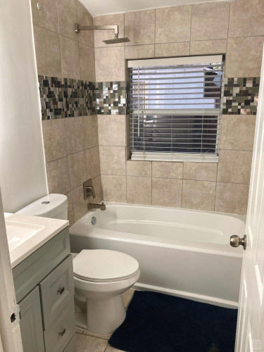 NorthWest 11th Home - Gallery - 25