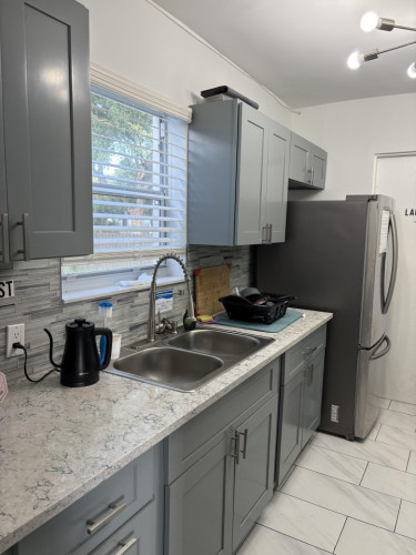 NorthWest 11th Home - Gallery - 10