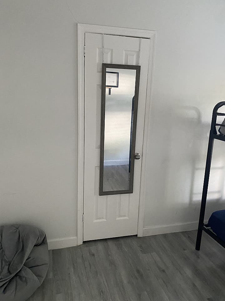 Bed In A 6-Bed Mixed Gender Room - Spacious w/ relaxing neighborhood nearby West Buena Vista Park House - Gallery - 40