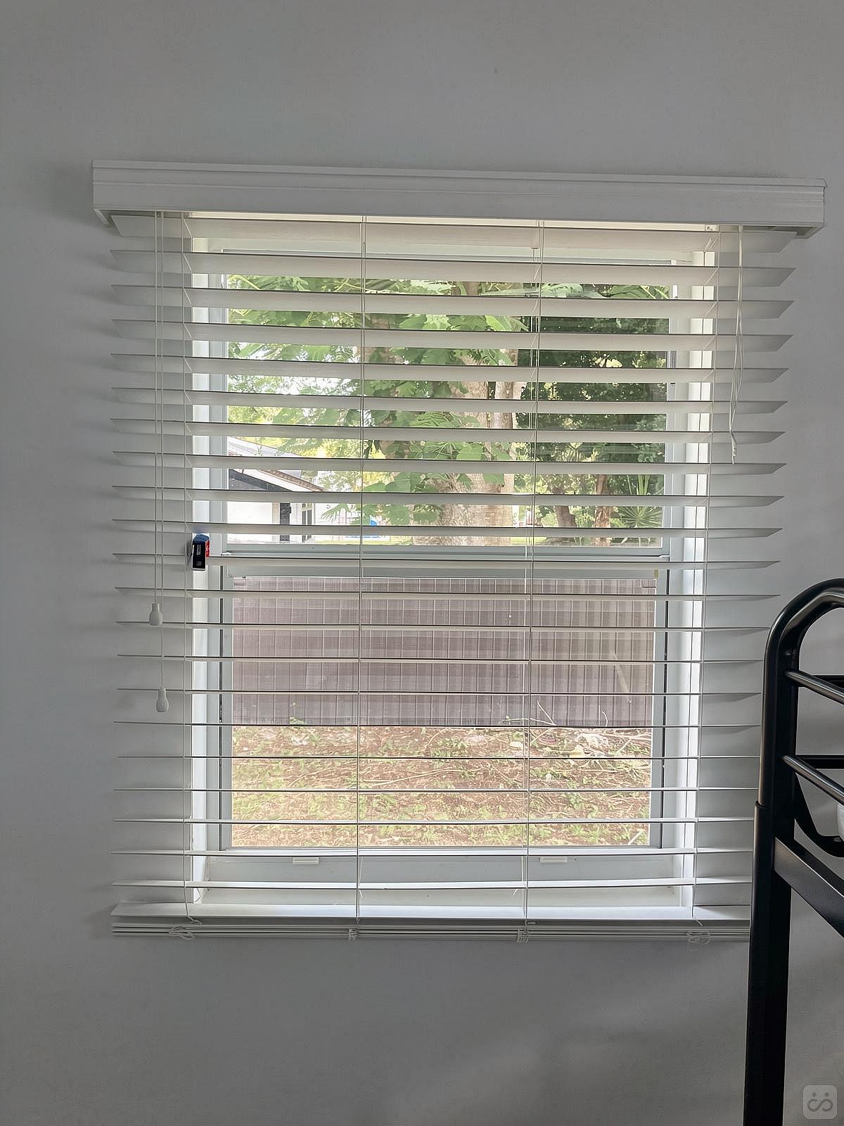  Bed In A 6-Bed Mixed Gender Room  -  Spacious House w/ relaxing neighborhood nearby  West Buena Vista Park  - Gallery -  5