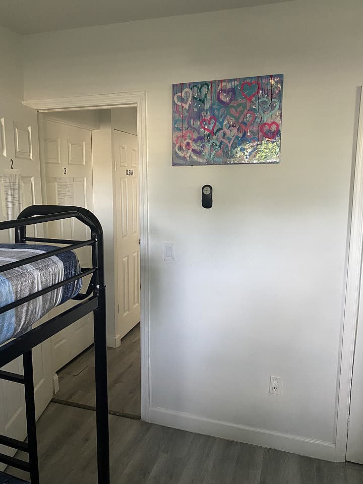 Bed In A 4-Bed Mixed Gender Room - Spacious w/ relaxing neighborhood nearby West Buena Vista Park House - Gallery - 12