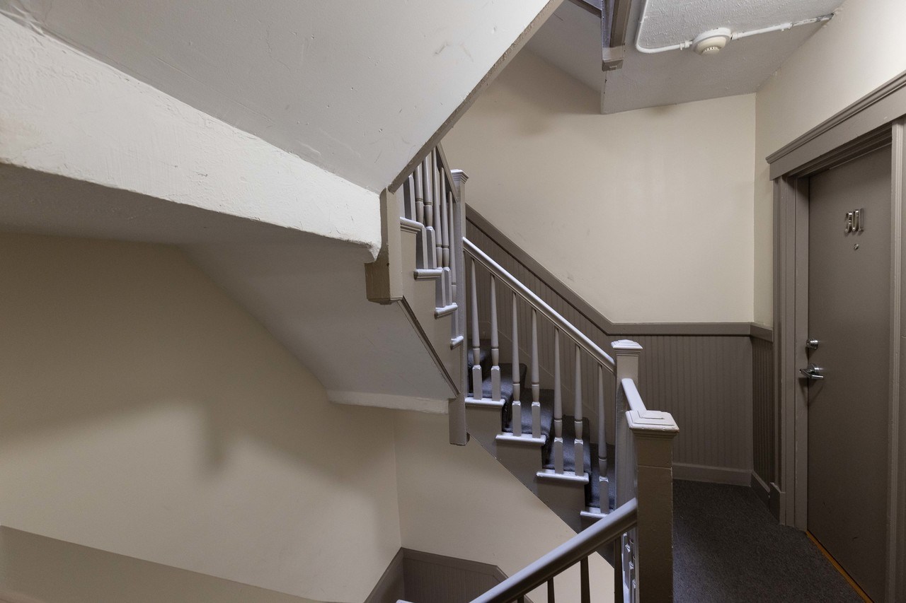 #369: North End - Queen Bedroom B - #369: North End - Gallery - 11