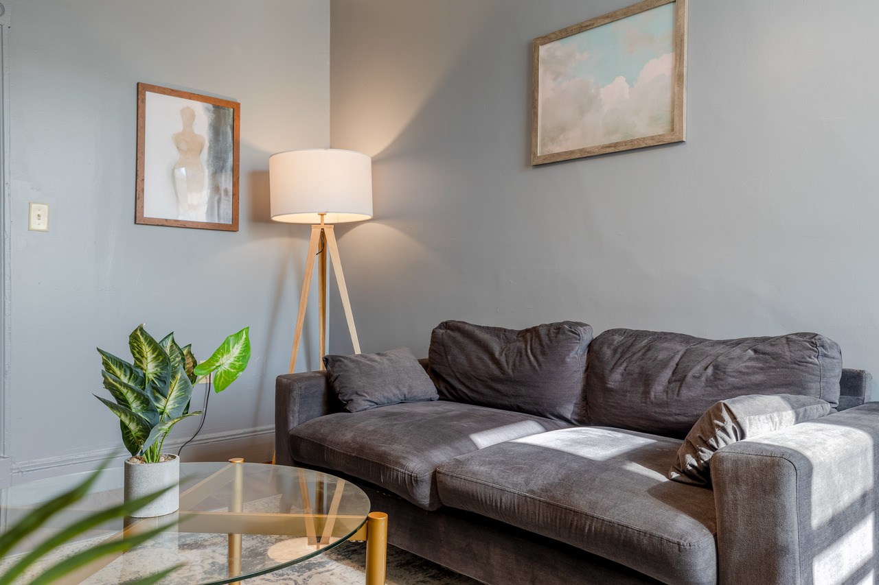 #369: North End - Queen Bedroom B - #369: North End - Gallery - 5