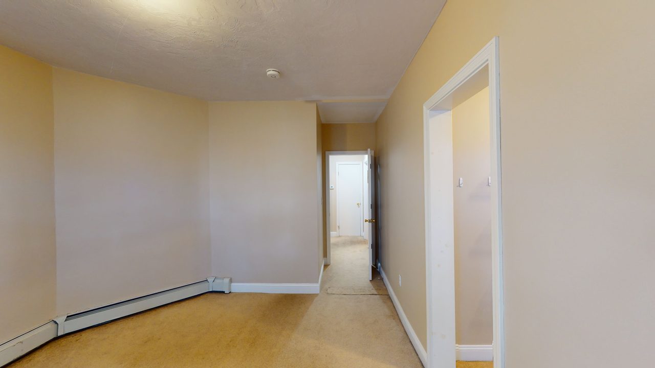 #1298: Central Square (Cambridge) - Full Bedroom C - 8