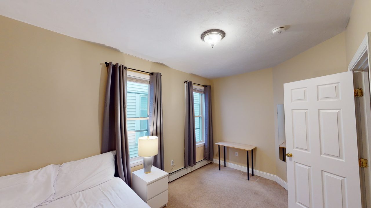  #1298: Central Square (Cambridge) - Full Bedroom A  -  #1298: Central Square (Cambridge)  - Gallery -  10