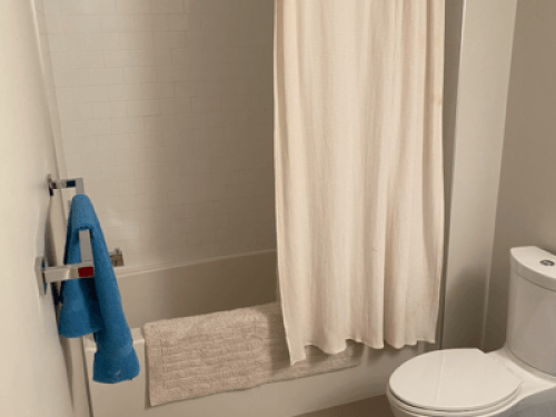 Private Room on Quiet Street 