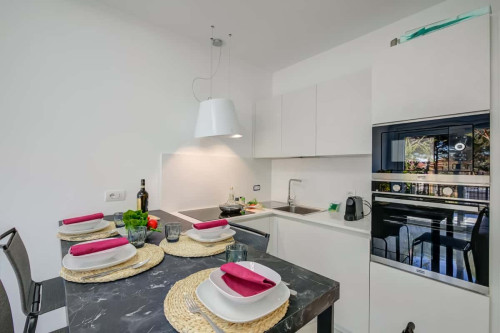 Beachy Vibes- 900m from the beach - Gallery - 19