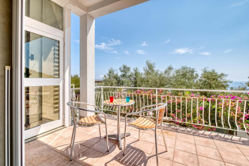 Villa Luce del Sol with Pool - L - Gallery - 26