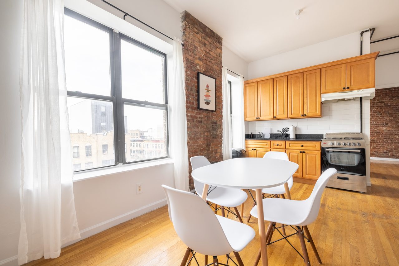 #1327: Crown Heights - Full Bedroom B - 13