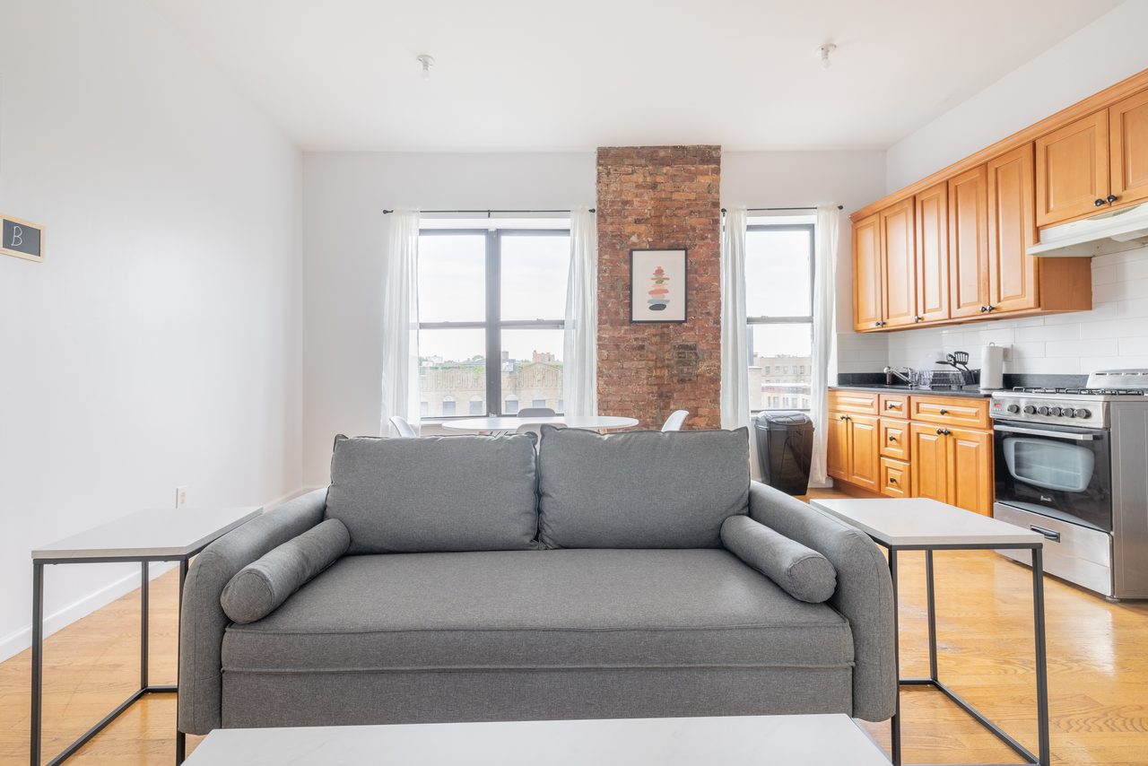 #1327: Crown Heights - Full Bedroom B - 7