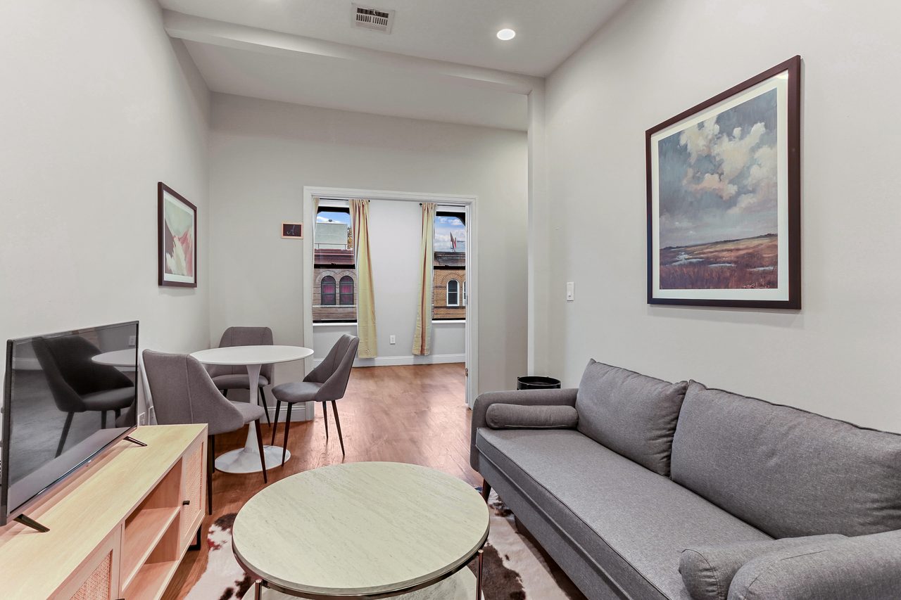  #960: Crown Heights - Full Bedroom B  -  #960: Crown Heights  - Gallery -  4