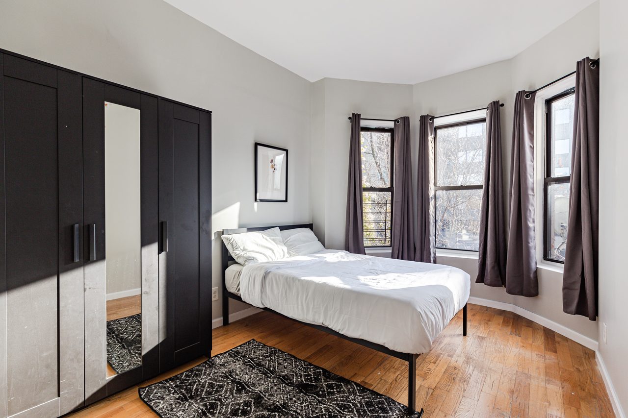  #1572: Prospect Lefferts Gardens - Full Bedroom C  -  #1572: Prospect Lefferts Gardens  - Gallery -  4
