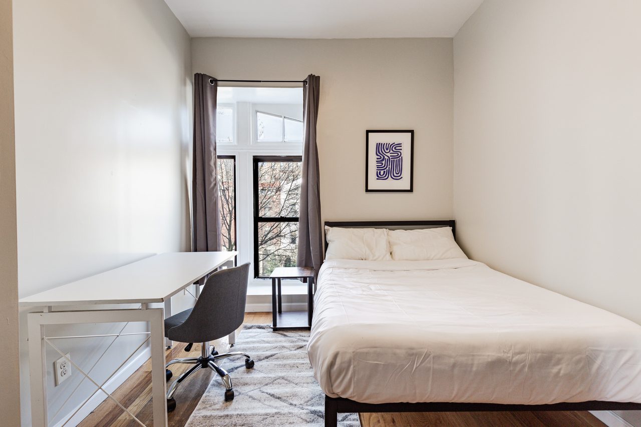  #1572: Prospect Lefferts Gardens - Full Bedroom B  -  #1572: Prospect Lefferts Gardens  - Gallery -  2