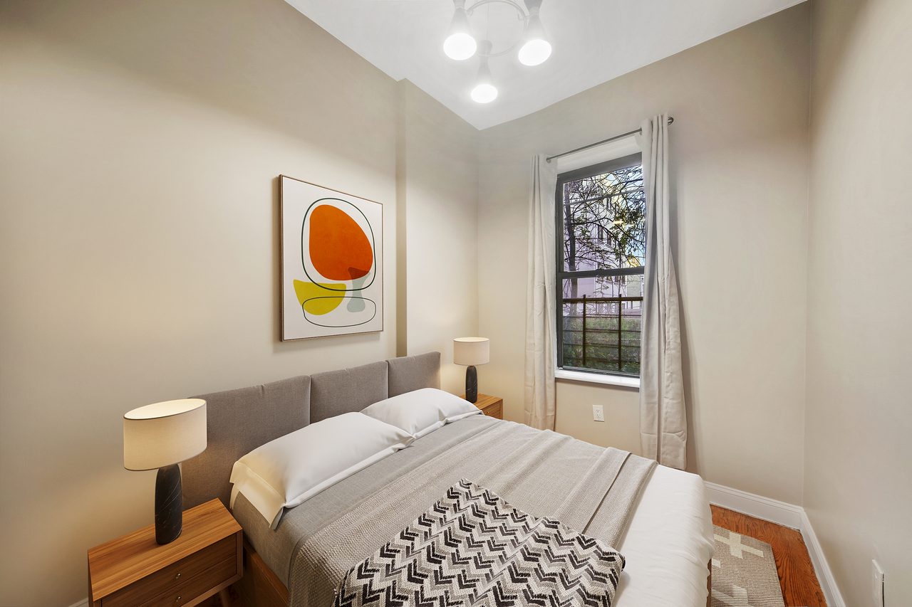 #956: Crown Heights - Queen Bedroom D - #956: Crown Heights - Gallery - 11