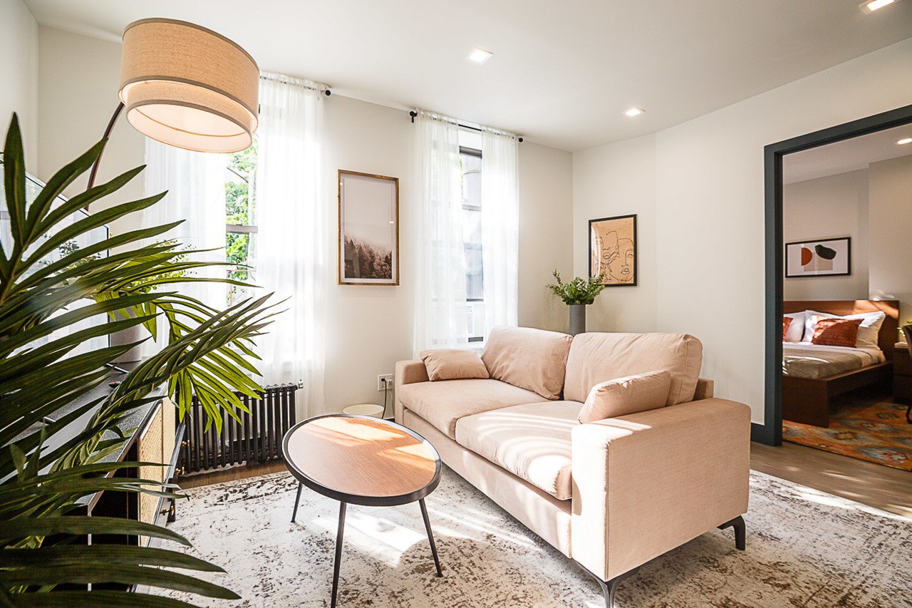 #187: Upper West Side - Full Bedroom A - 4
