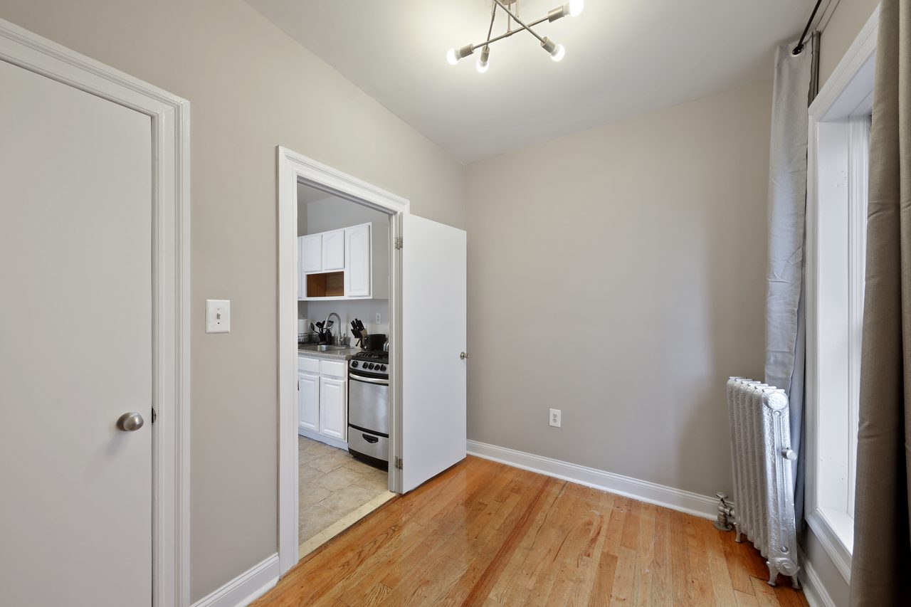 #805: Prospect Heights - Full Bedroom D - 6