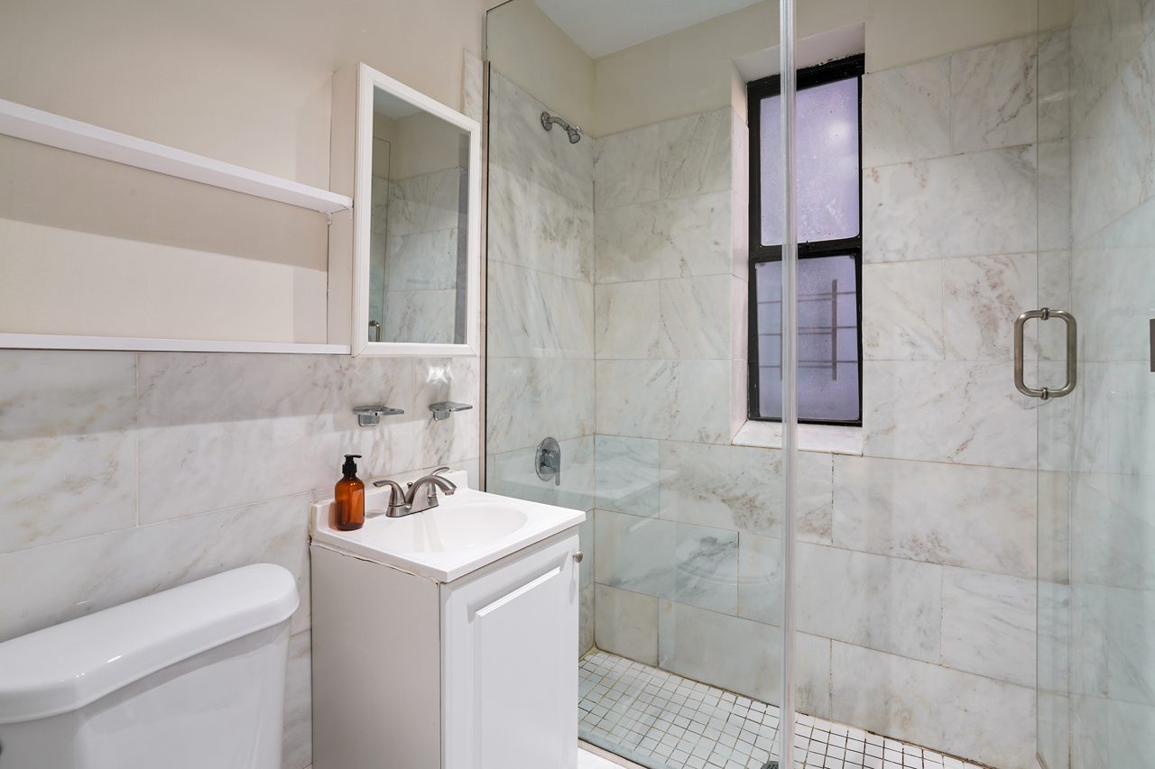 #844: East Harlem - Full Bedroom A - #844: East Harlem - Gallery - 4