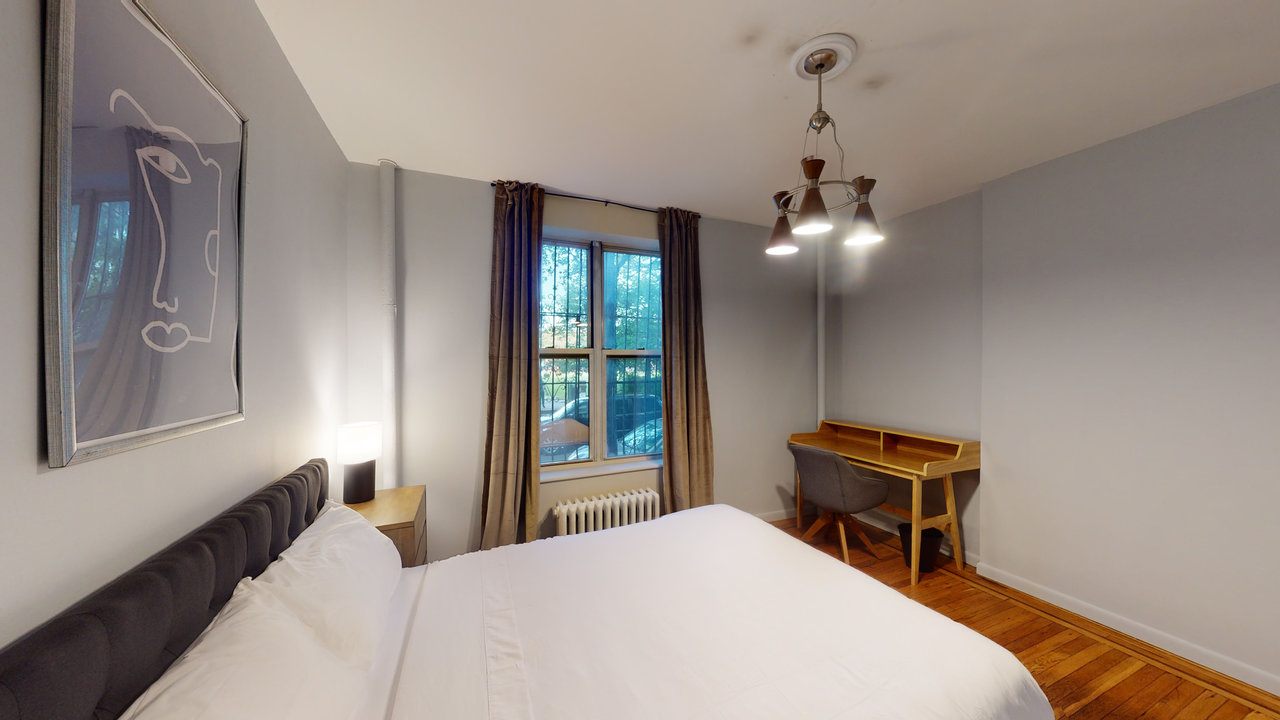 #454: East Williamsburg - Queen Bedroom A - #454: East Williamsburg - Gallery - 12