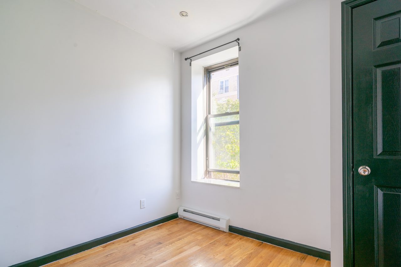  #1308: Upper West Side - Full Bedroom B  -  #1308: Upper West Side  - Gallery -  2