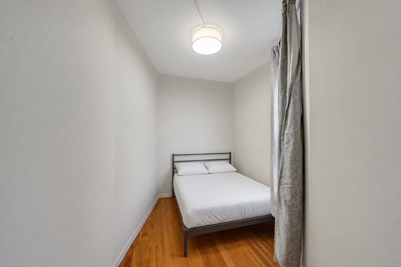 #790: Upper West Side - Twin Bedroom C - 1