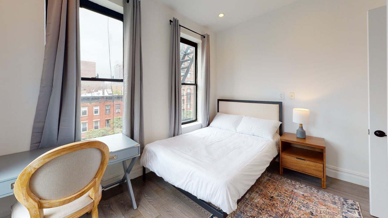 #708: Columbus Circle - Full Bedroom B - 10