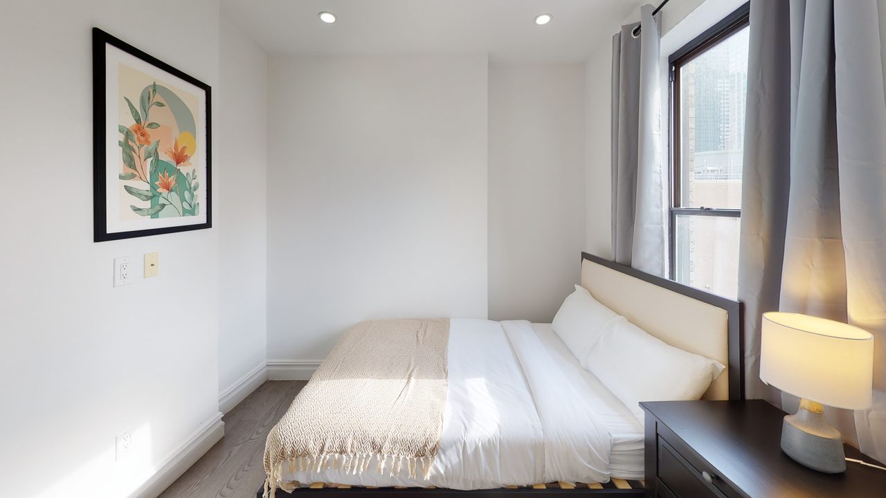 #708: Columbus Circle - Full Bedroom A - 10