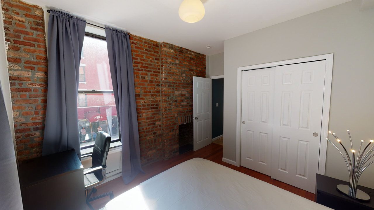 #581: East Harlem - Queen Bedroom B - #581: East Harlem - Gallery - 13