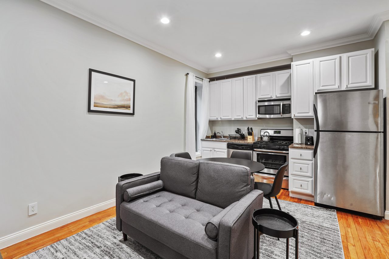  #795: Hamilton Heights - Full Bedroom A  -  #795: Hamilton Heights  - Gallery -  6