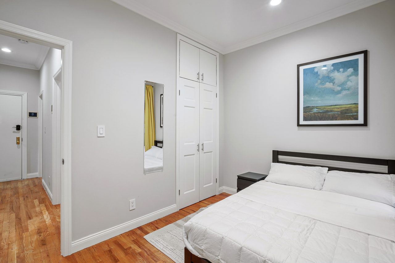  #795: Hamilton Heights - Full Bedroom A  -  #795: Hamilton Heights  - Gallery -  1