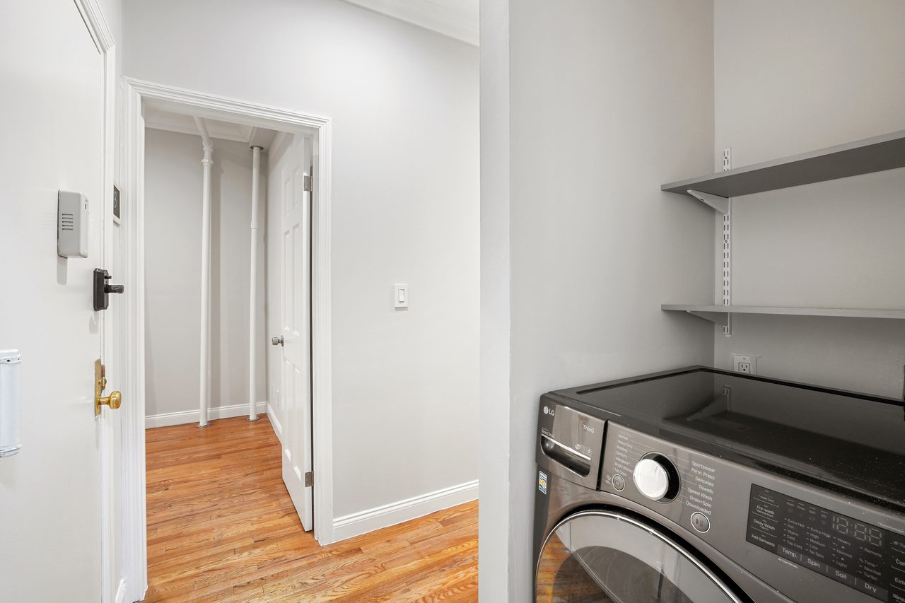  #795: Hamilton Heights - Full Bedroom B  -  #795: Hamilton Heights  - Gallery -  15