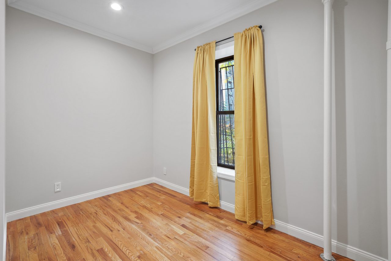 #795: Hamilton Heights - Full Bedroom C - #795: Hamilton Heights - Gallery - 2