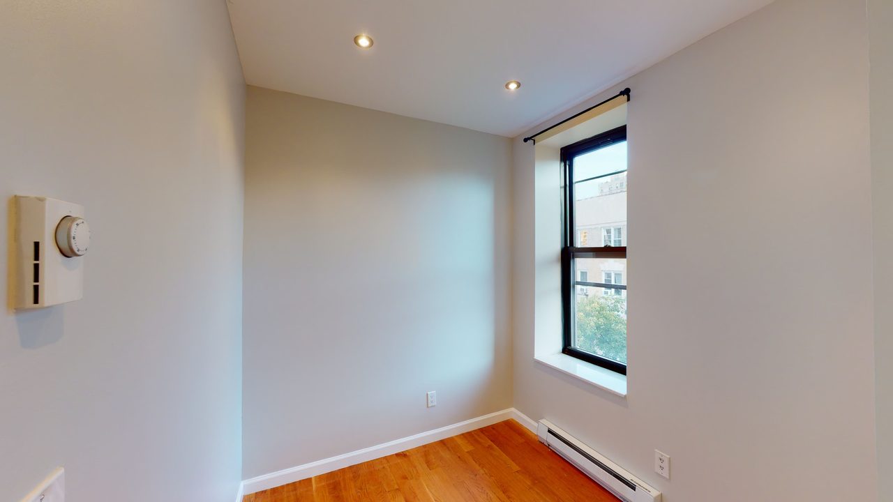 #1309: Upper West Side - Full Bedroom B - 2