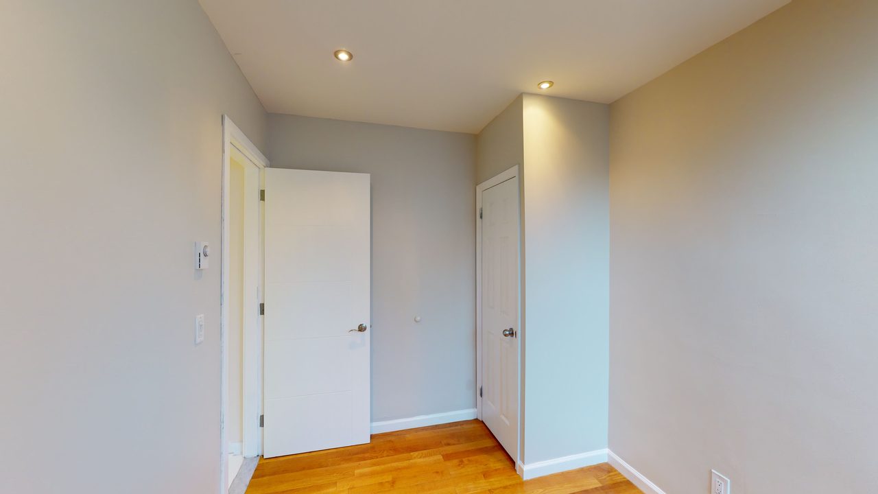 #1309: Upper West Side - Full Bedroom A - 10