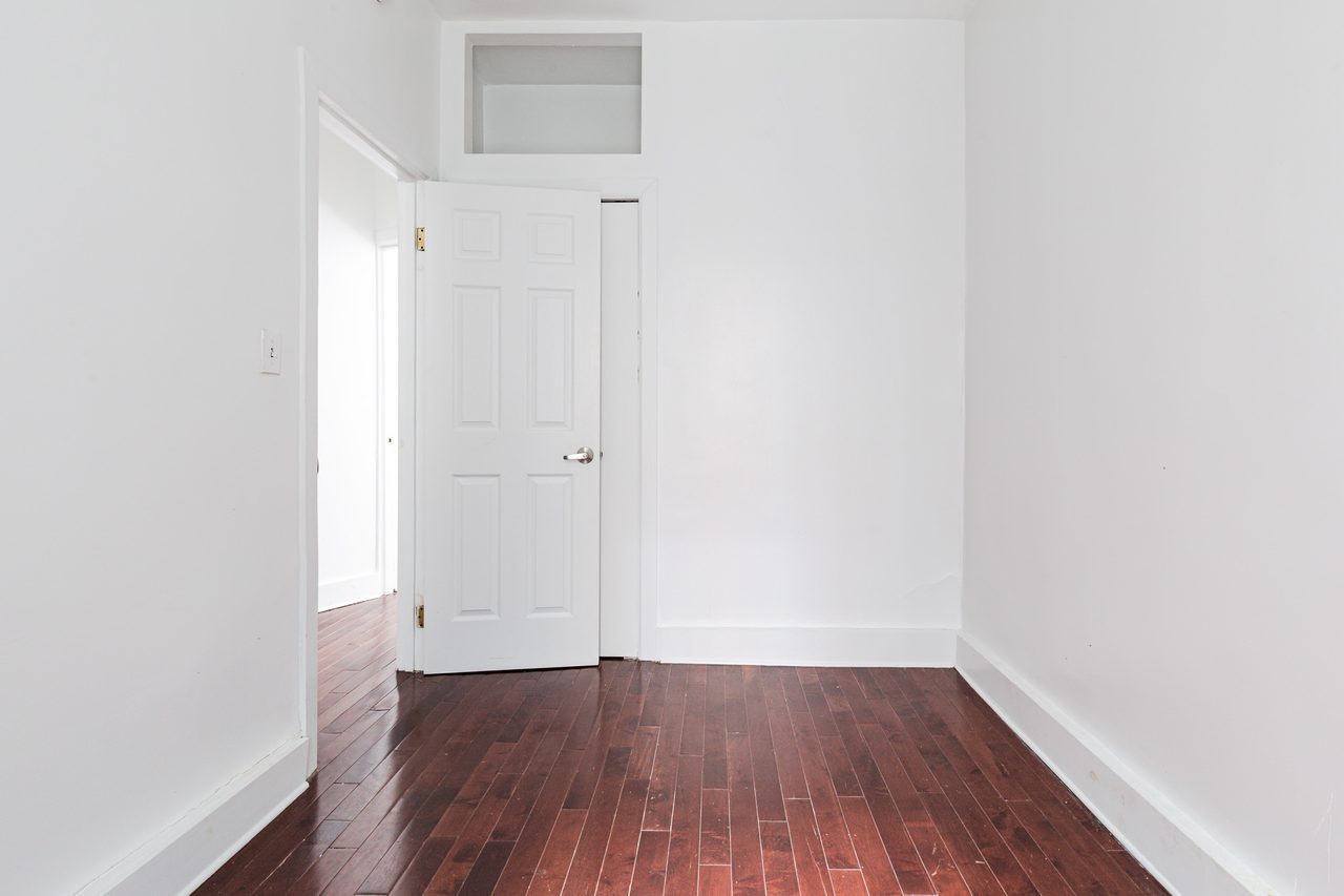 #1681: Central Harlem - Full Bedroom A - 3