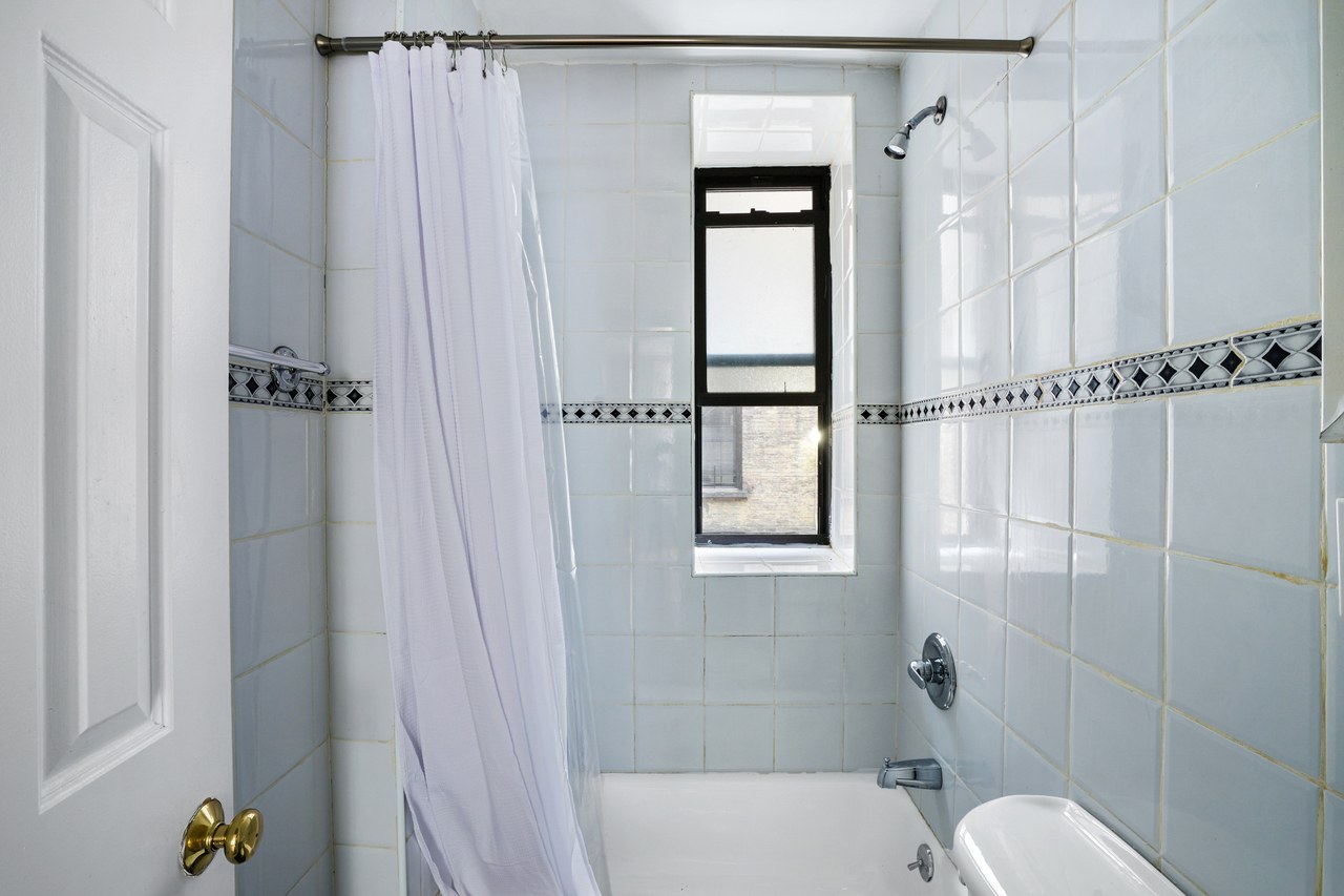 #549: Upper West Side - 1 Bedroom (Full) - 16