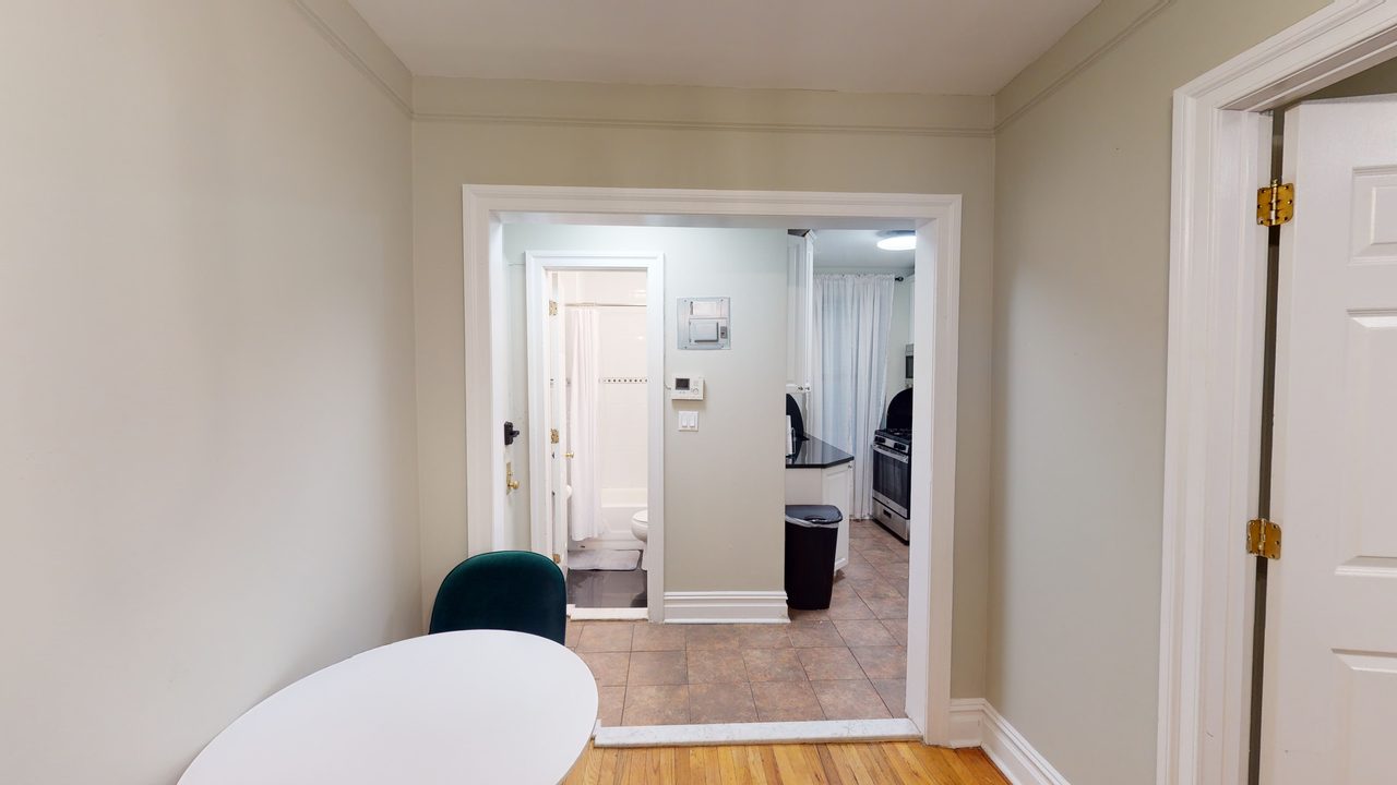 #549: Upper West Side - 1 Bedroom (Full) - 12