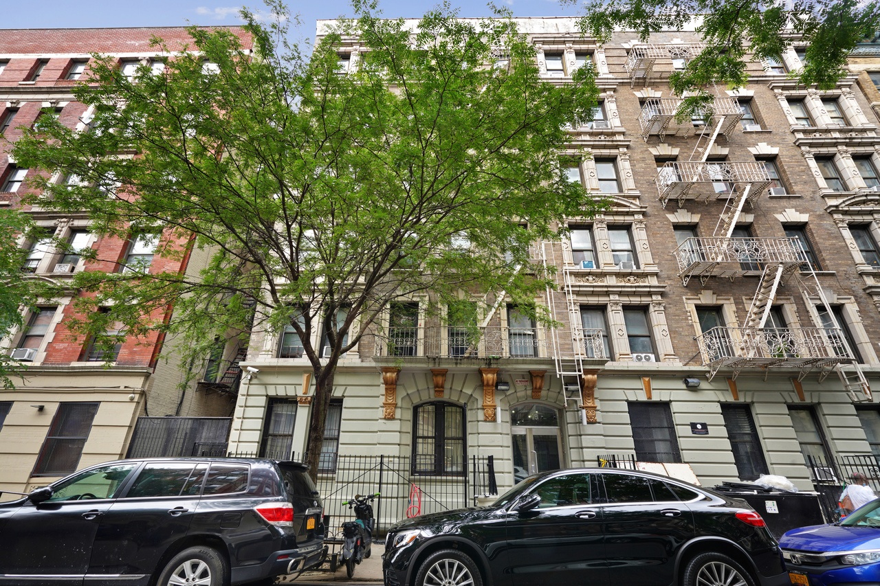 #549: Upper West Side - 1 Bedroom (Full) - #549: Upper West Side - Gallery - 3