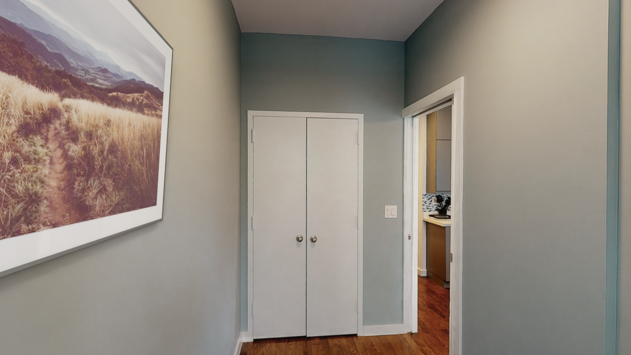 #542: Upper East Side - Full Bedroom C - 9