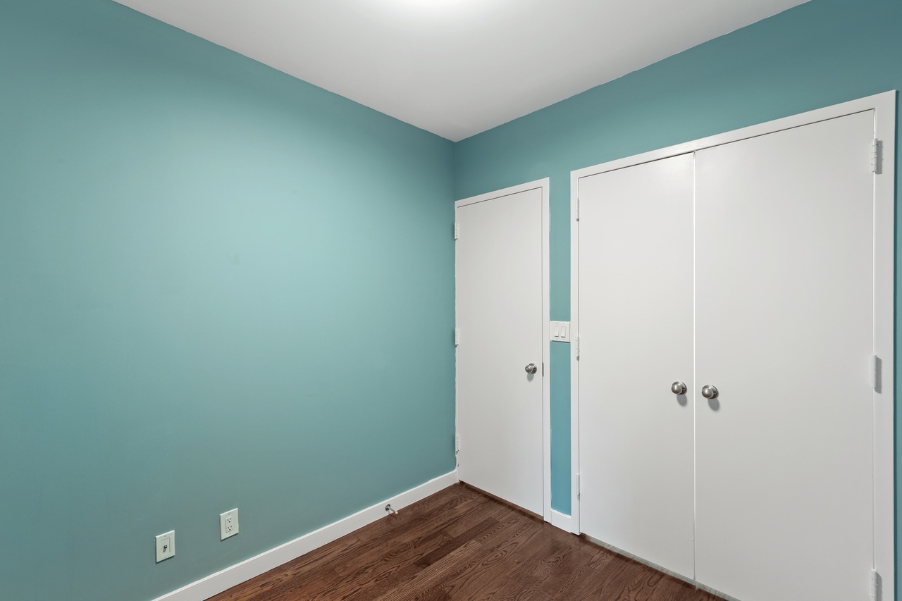 #542: Upper East Side - Full Bedroom A - 1