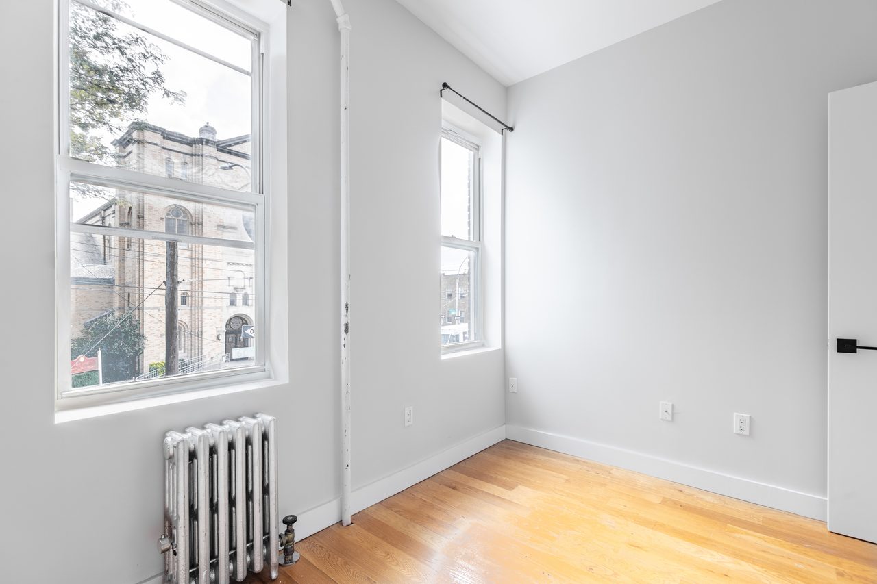  #1425: Ridgewood - Full Bedroom A  -  #1425: Ridgewood  - Gallery -  4