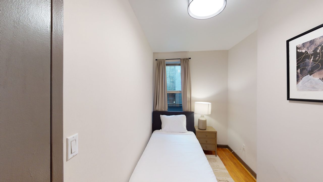 #543: Upper East Side - Twin Bedroom B - #543: Upper East Side - Gallery - 6